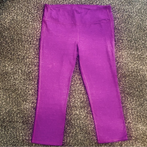 Athleta Cropped Purple Workout Pants Women's Size LT - Picture 1 of 6